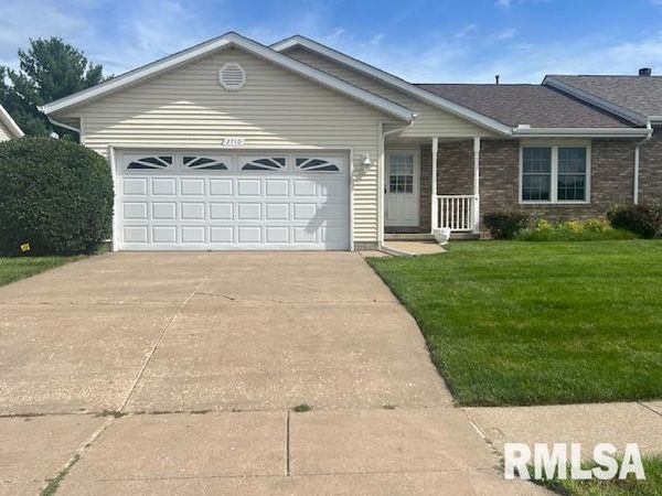 2710 W 63RD Street, Davenport, IA 52806