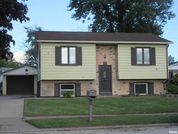 1903 4TH Street W, Milan, IL 61264