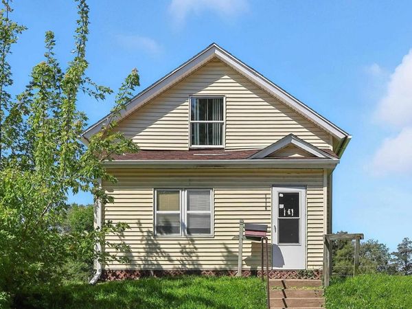 1112 BROWN Street, Davenport, IA 52804