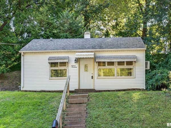 1619 CHRISTIE Street, Davenport, IA 52803