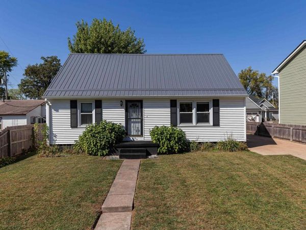 317 2ND Avenue, Hampton, IL 61256