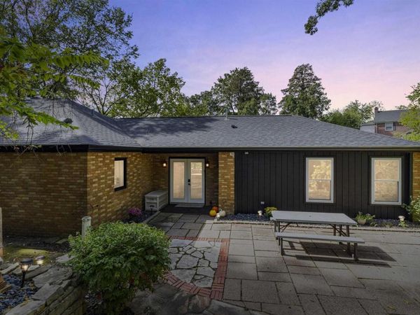 123 FERNWOOD Avenue, Davenport, IA 52803