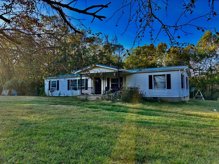 435 Mount Carmel Road , Chillicothe, OH 45601 Photo 1