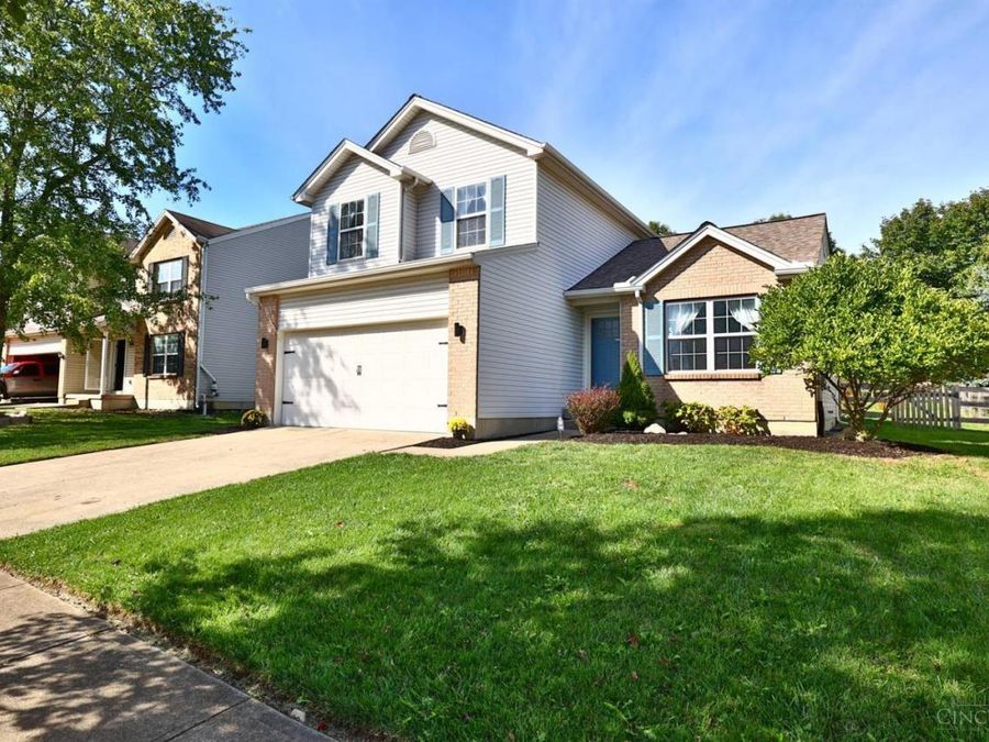 5879 Eagle Creek Court, Hamilton Twp, OH 45039 Photo 1