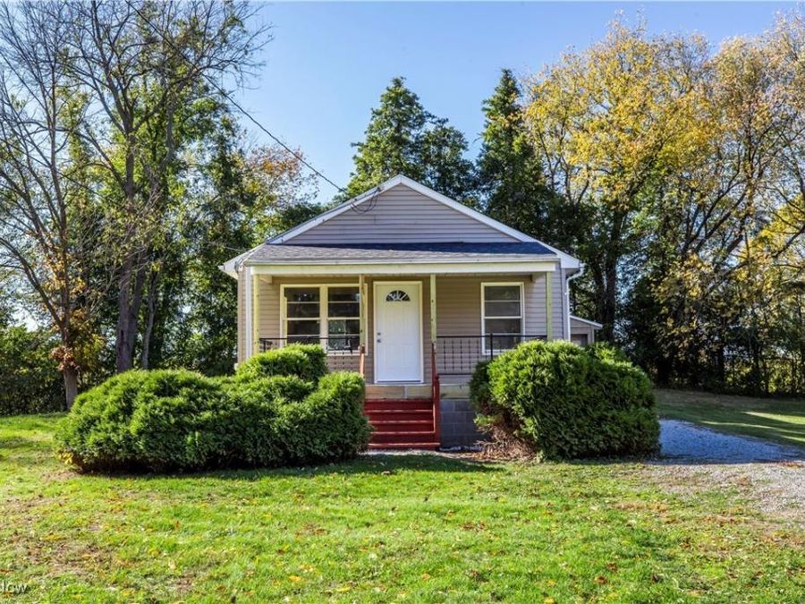 648 Alta Vista Avenue, Akron, OH 44312 Photo 1