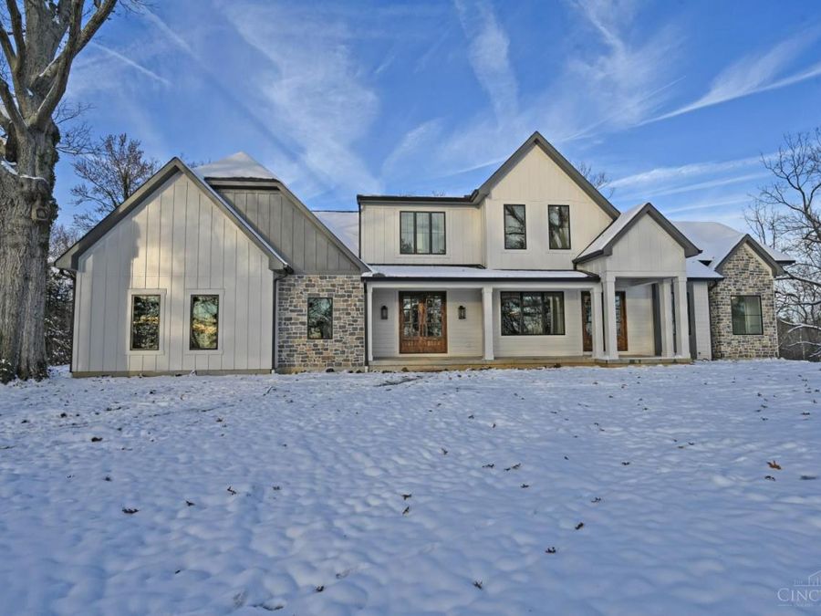 7720 Rock Hill Lane, Indian Hill, OH 45243 Photo 1