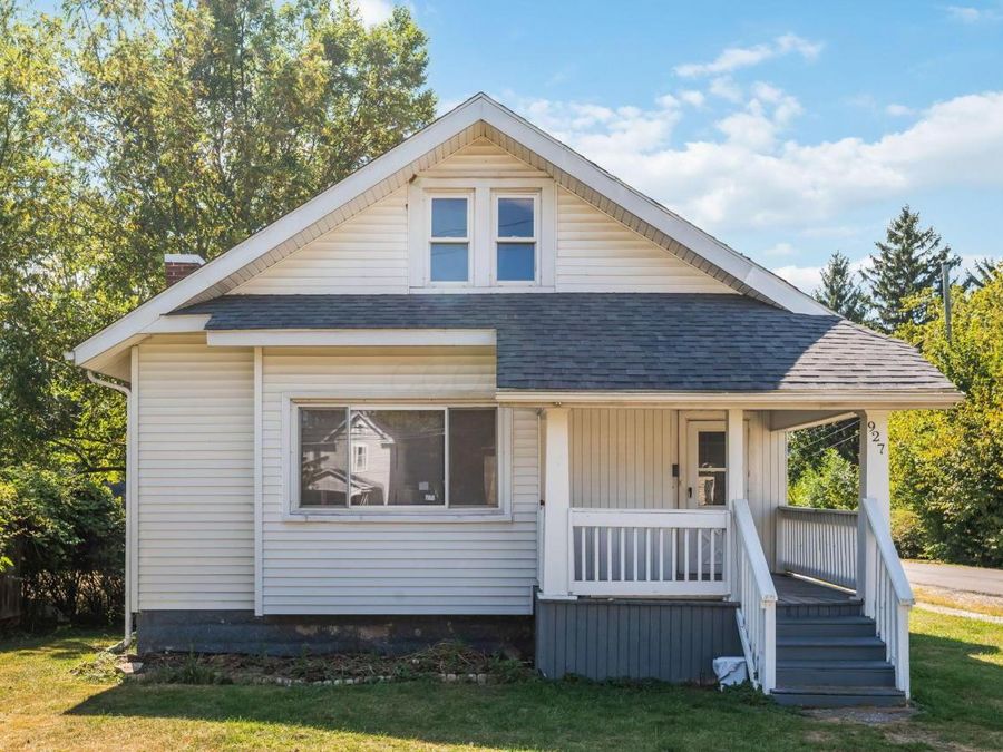 927 Bellefontaine Avenue , Marion, OH 43302 Photo 1