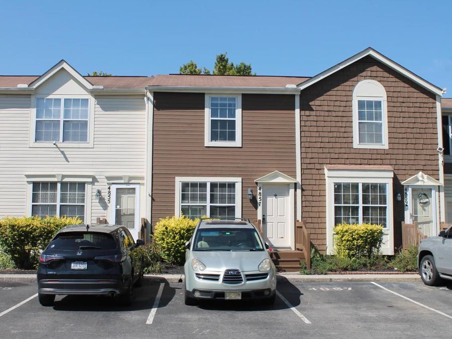 4857 Stoneybrook Boulevard , Hilliard, OH 43026 Photo 1