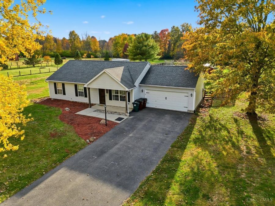 9255 Arrowcreek Drive, Washington Township, OH 45054 Photo 1