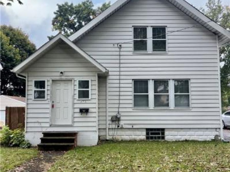 249 Malacca Street, Akron, OH 44305 Photo 1