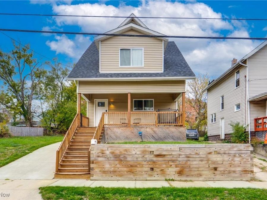 815 Sheridan Avenue, Akron, OH 44307 Photo 1