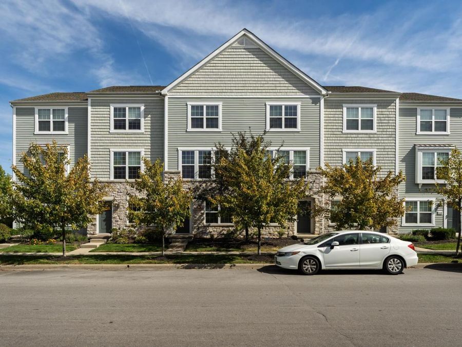 5424 Holly River Avenue , Dublin, OH 43016 Photo 1