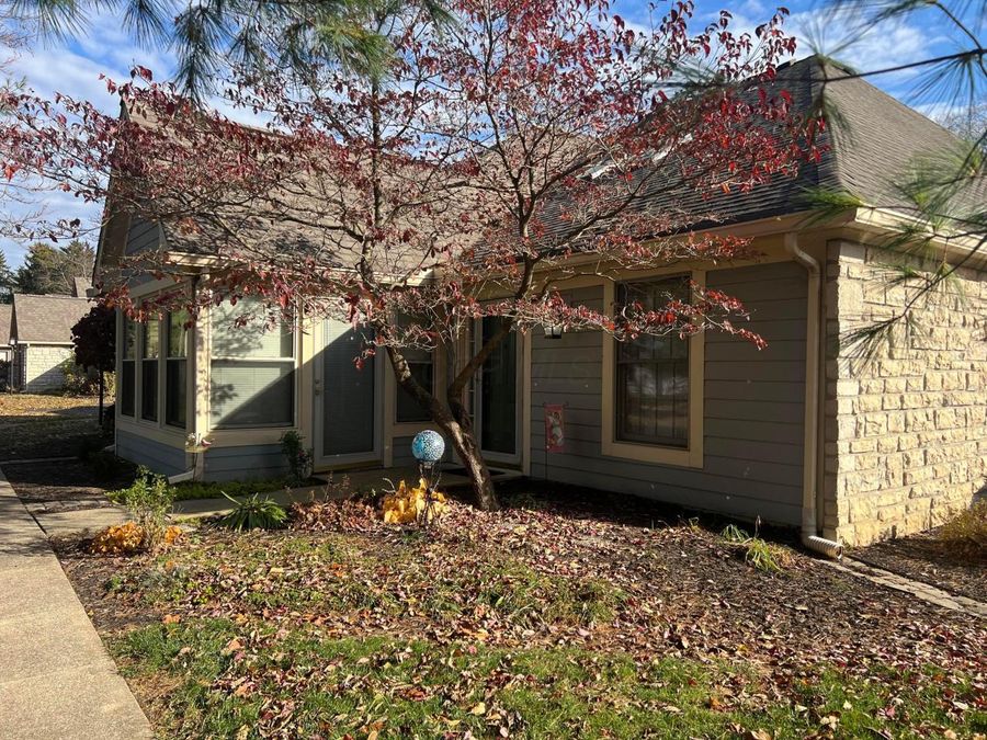 35 Stone House Court , Newark, OH 43055 Photo 1