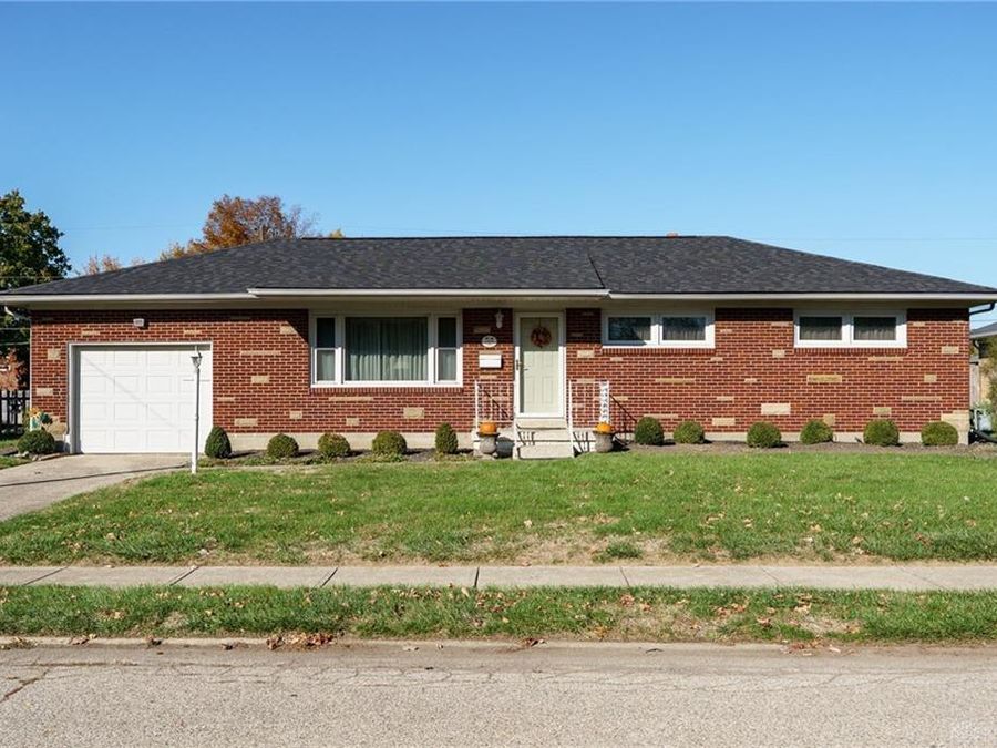 1438 Ronald Road, Springfield, OH 45503 Photo 1