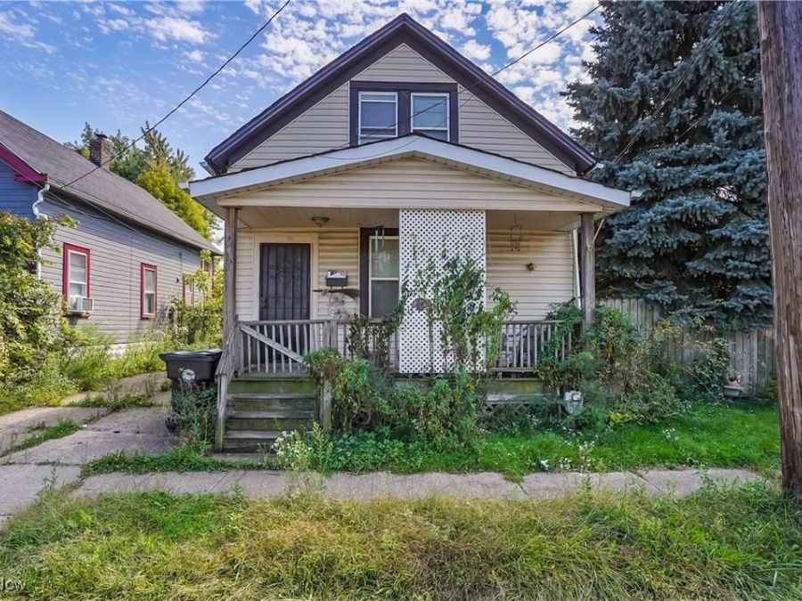 7713 Guthrie Avenue, Cleveland, OH 44102 Photo 1