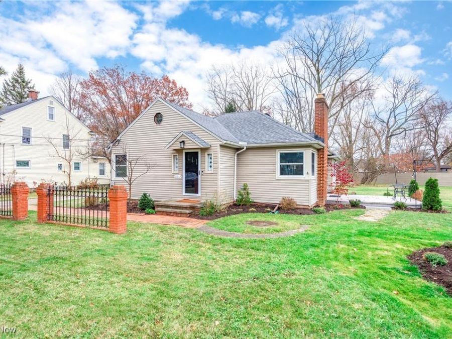 22247 Mastick Road, Fairview Park, OH 44126 Photo 1