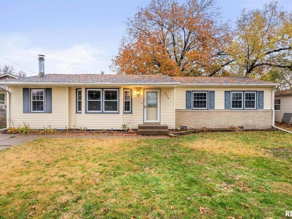 3726 15TH Street, Unit D, Moline, IL 61265
