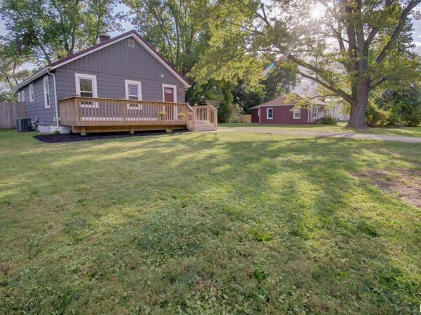 516 8TH Avenue, Silvis, IL 61282