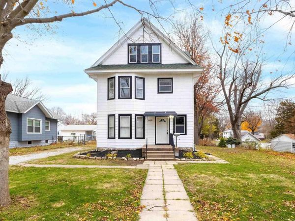 1625 21ST Avenue, Rock Island, IL 61201