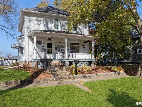 301 SE 4TH Street, Aledo, IL 61231