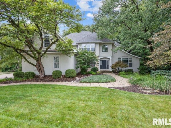 1714 56TH Street Court, Moline, IL 61265