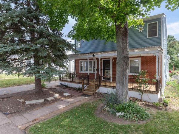 3831 N Sturdevant Street, Davenport, IA 52806