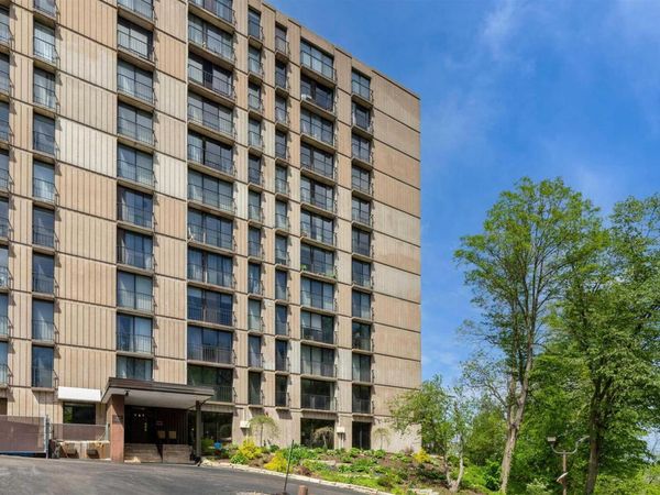 1800 7TH Street, Unit 4C, East Moline, IL 61244