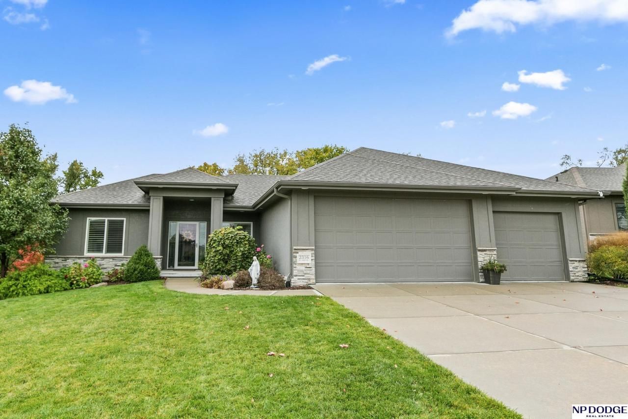 2316 N 188 Street , Elkhorn, NE 68022