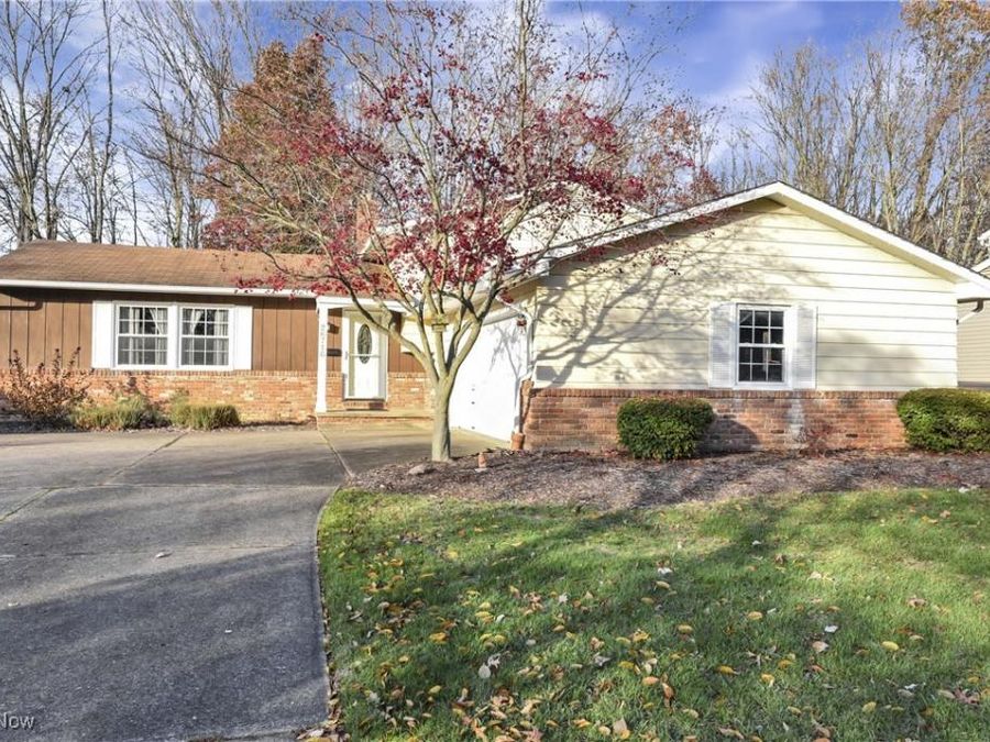 26716 Chapel Hill Drive, North Olmsted, OH 44070 Photo 1