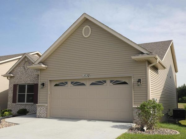 1630 GARRETT Avenue, Clinton, IA 52732