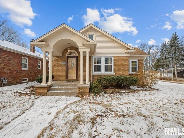 2634 CAREY Avenue, Davenport, IA 52803