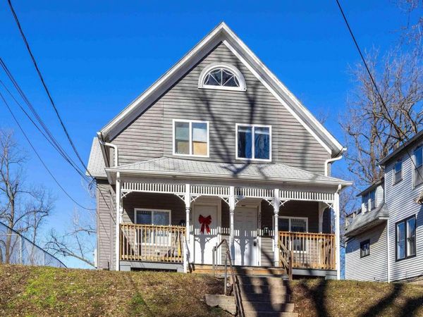 2819 9TH Avenue, Rock Island, IL 61201