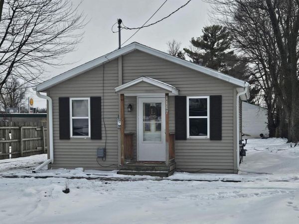 1117 CHESTNUT Street, Buffalo, IA 52728