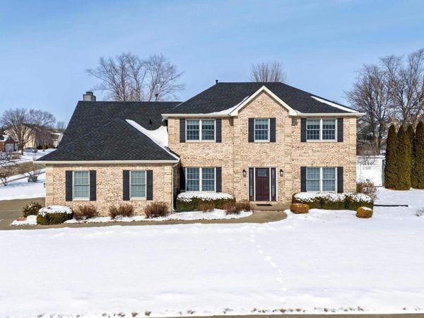 3740 E 61ST Boulevard, Davenport, IA 52807