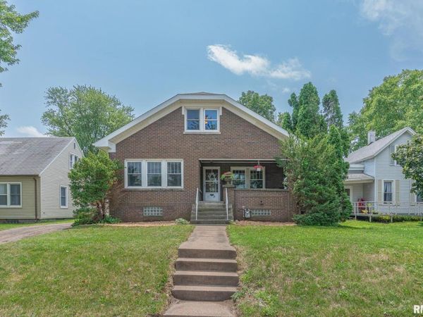2127 W LOCUST Street, Davenport, IA 52804