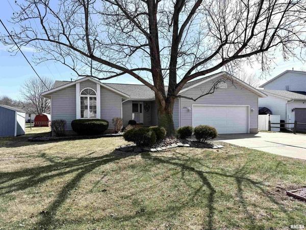290 MELROSE Drive, Colona, IL 61241