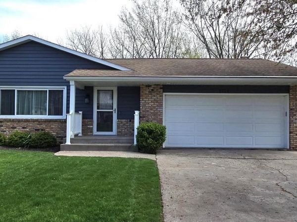 1714 55TH Street, Moline, IL 61265