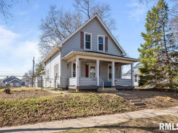 1422 41ST Street, Rock Island, IL 61201