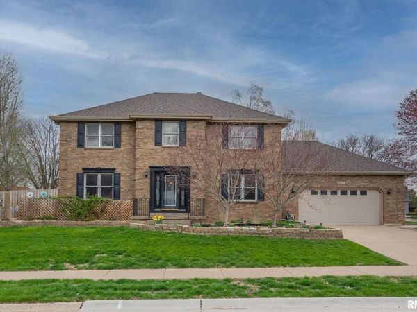 3630 DEER SPRINGS Drive, Bettendorf, IA 52722