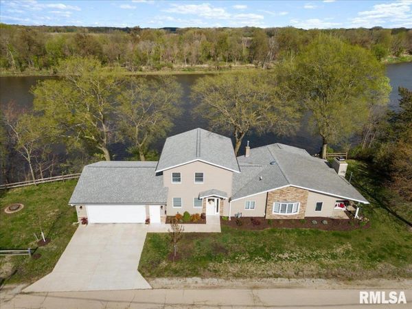 35 FERRY Street, Prophetstown, IL 00000