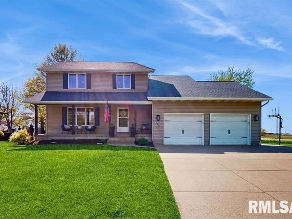 100 S 27TH Avenue, Eldridge, IA 52748