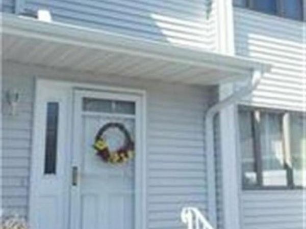 3750 EASTWOOD Court, Bettendorf, IA 52722