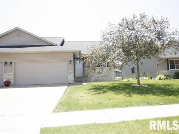 1731 E LOMAR Street, Eldridge, IA 52748