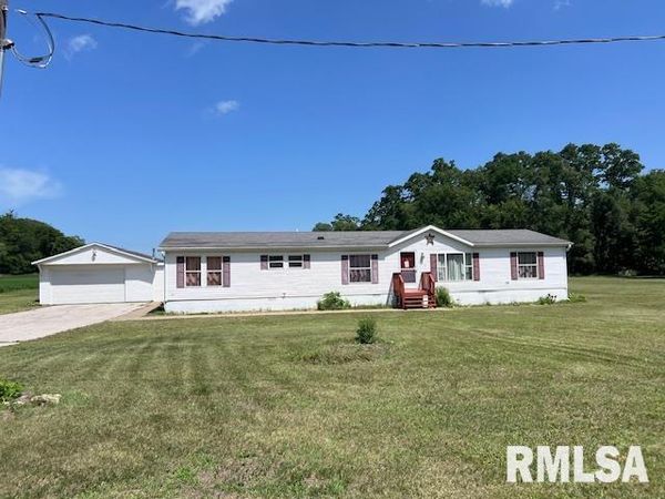 911 4TH Street, New Boston, IL 61272