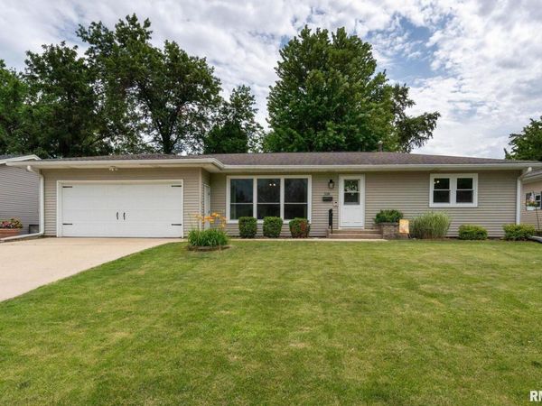 538 39TH Avenue, East Moline, IL 61244