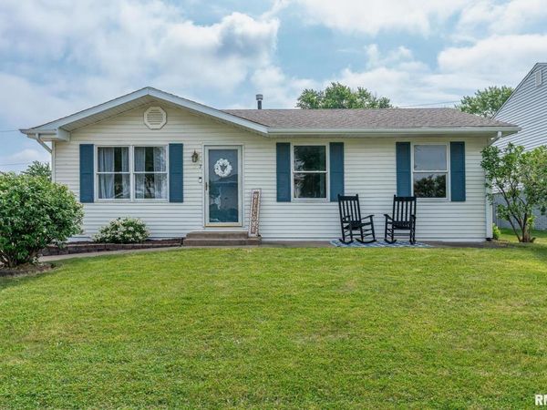 1817 W 3RD Street, Milan, IL 61264