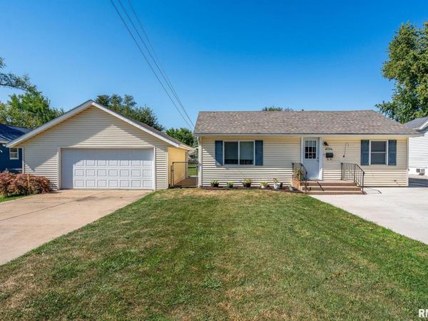 2317 46TH Street, Moline, IL 61265