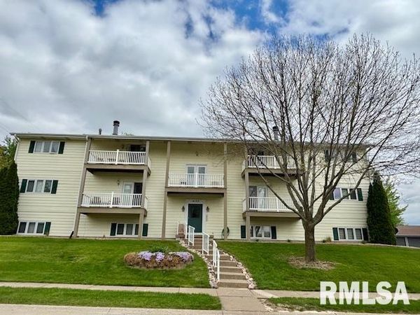 4175 31ST Street, Unit 1C, Bettendorf, IA 52722