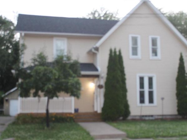 3119 15TH Street, Unit C, Moline, IL 61265