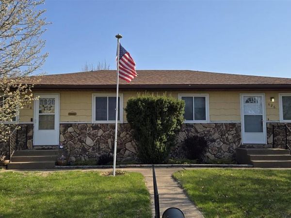 626-628 W 61ST Street, Davenport, IA 52806